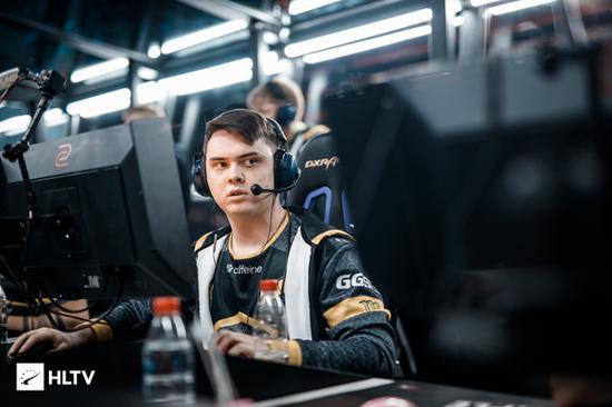 【赛后战报】突然死亡！UP决策失误TT连续逆转横扫对手