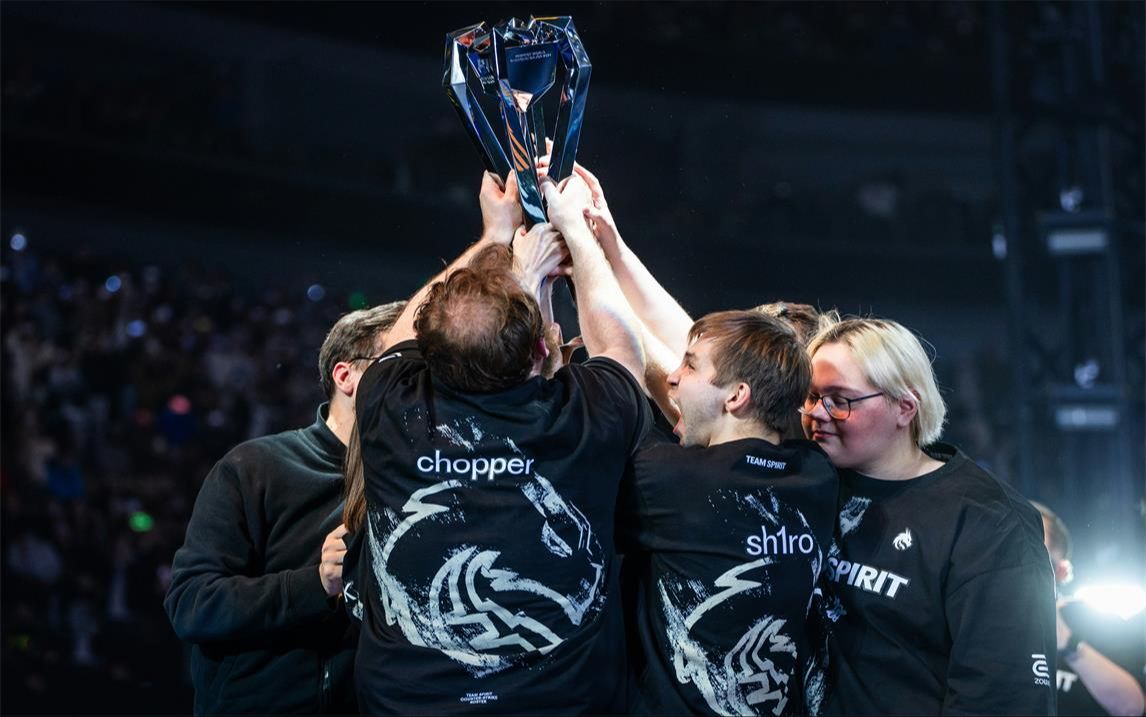 【赛后战报】就在今天！FPX野核接管比赛2：1击败NIP